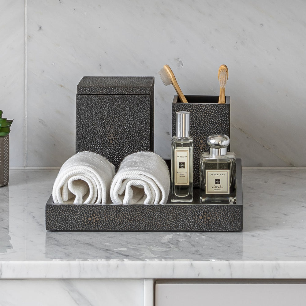 صندوق مناديل مربع فاخر "تشيلسي" – جلد ساجرين شوكولاتة