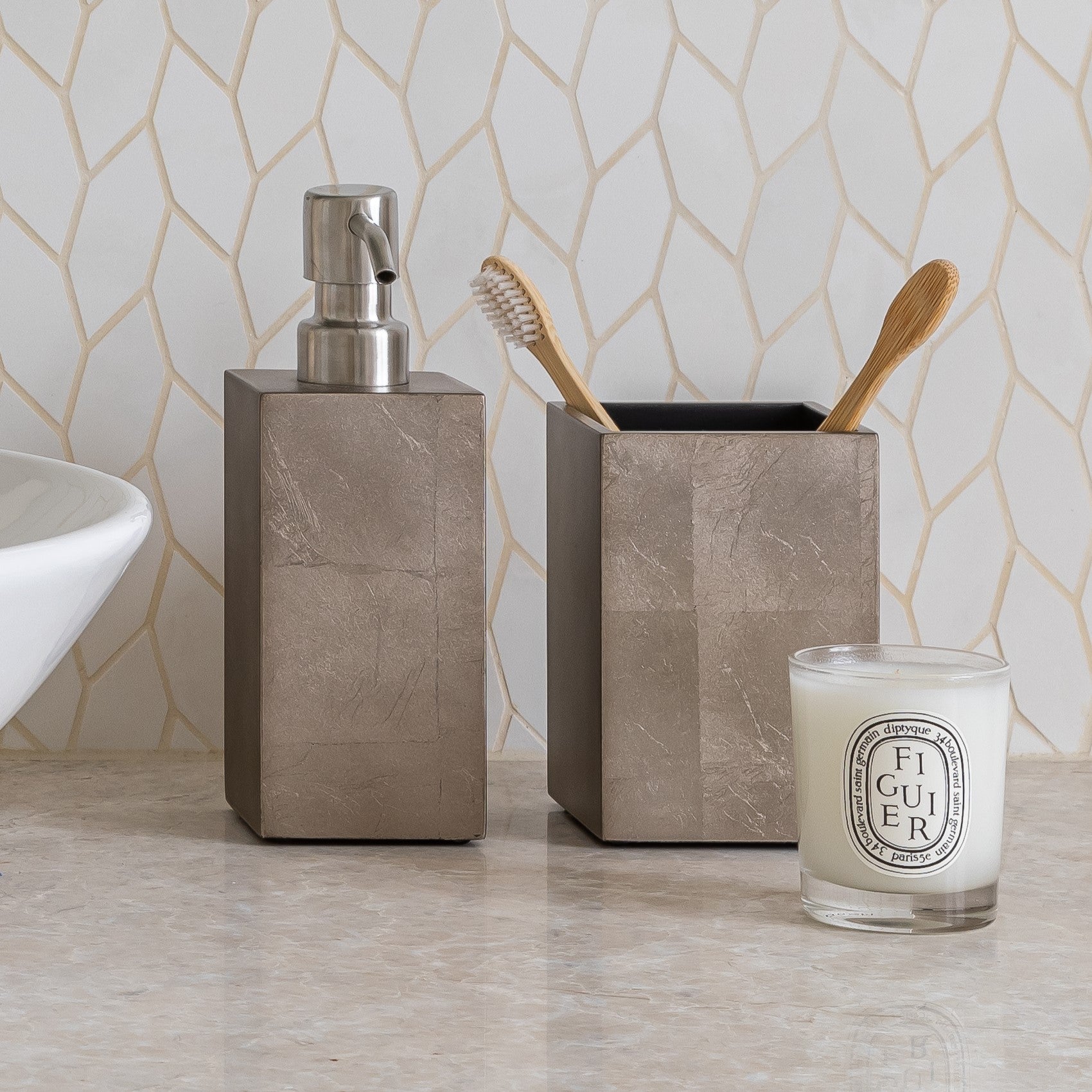Kensington Luxury Soap & Lotion Dispenser – Taupe Silver Leaf