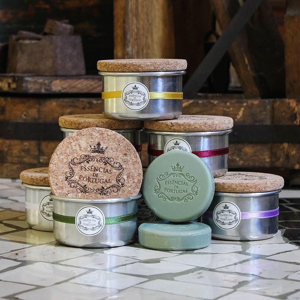 ALUMINIUM JEWEL-KEEPER WITH CORK LID EUCALYPTUS - LAZADO