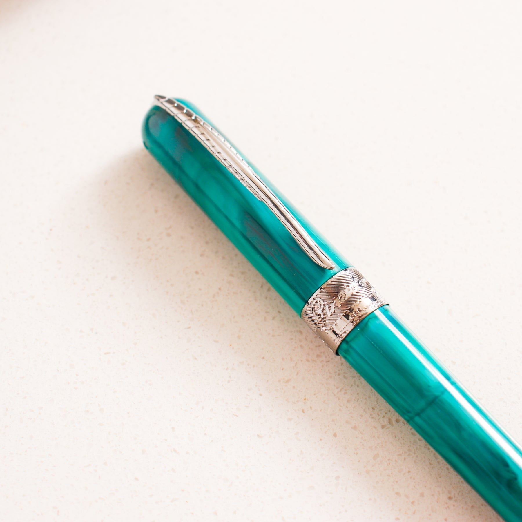 Avatar UR Fountain Pen - LAZADO