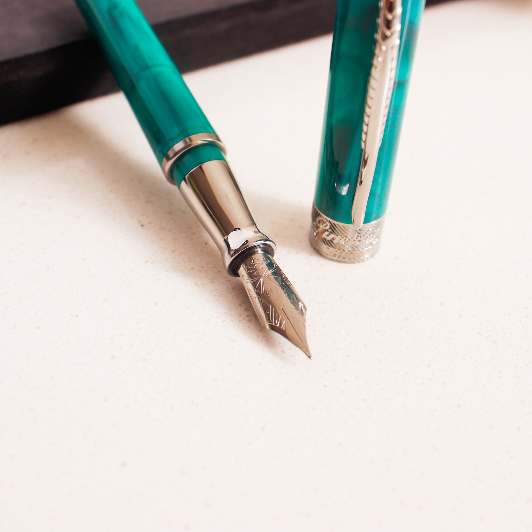 Avatar UR Fountain Pen - LAZADO