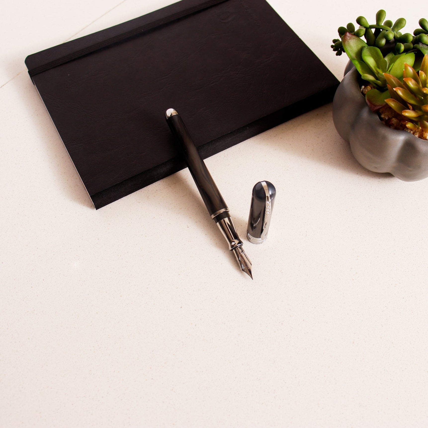 Avatar UR Fountain Pen - LAZADO