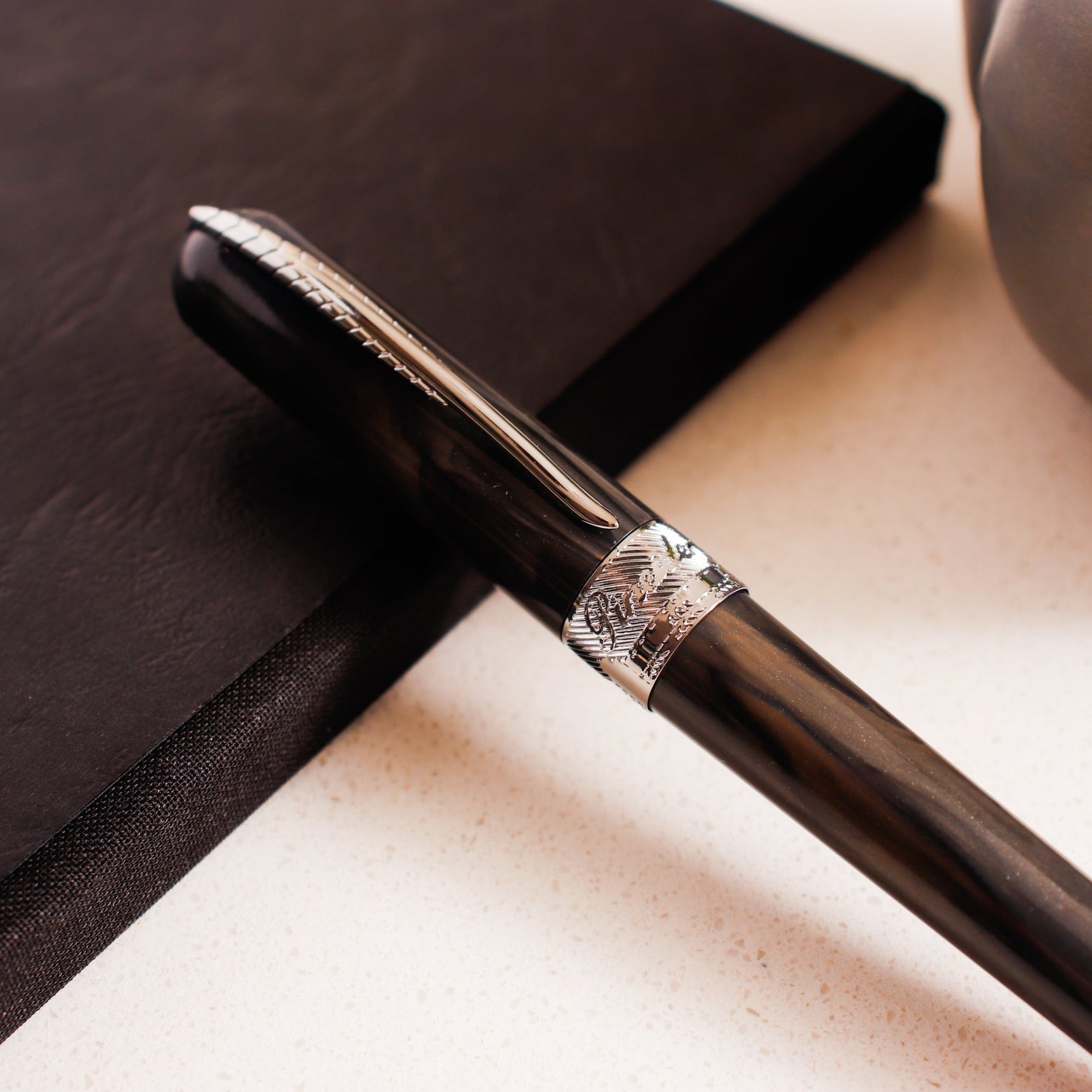 Avatar UR Fountain Pen - LAZADO