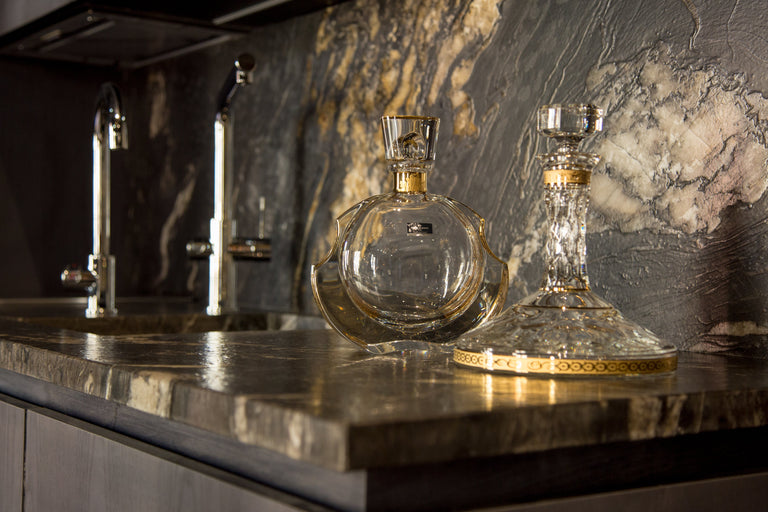 Case with bottle and 2 Cordials - LAZADO