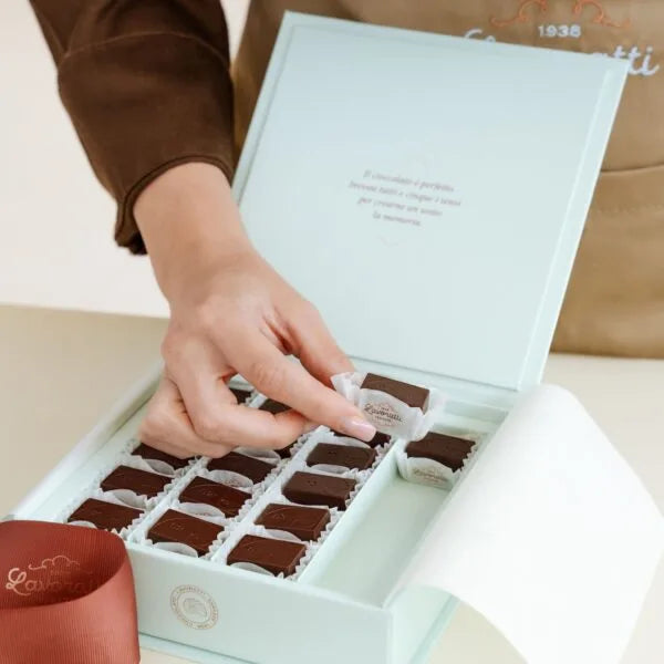 BONBONS OF 20 WITH PARMIGIANO REGGIANO 200g