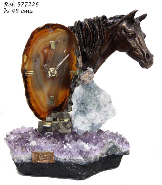 Horse Head - Horse sculptures and clock with precious stones - LAZADO