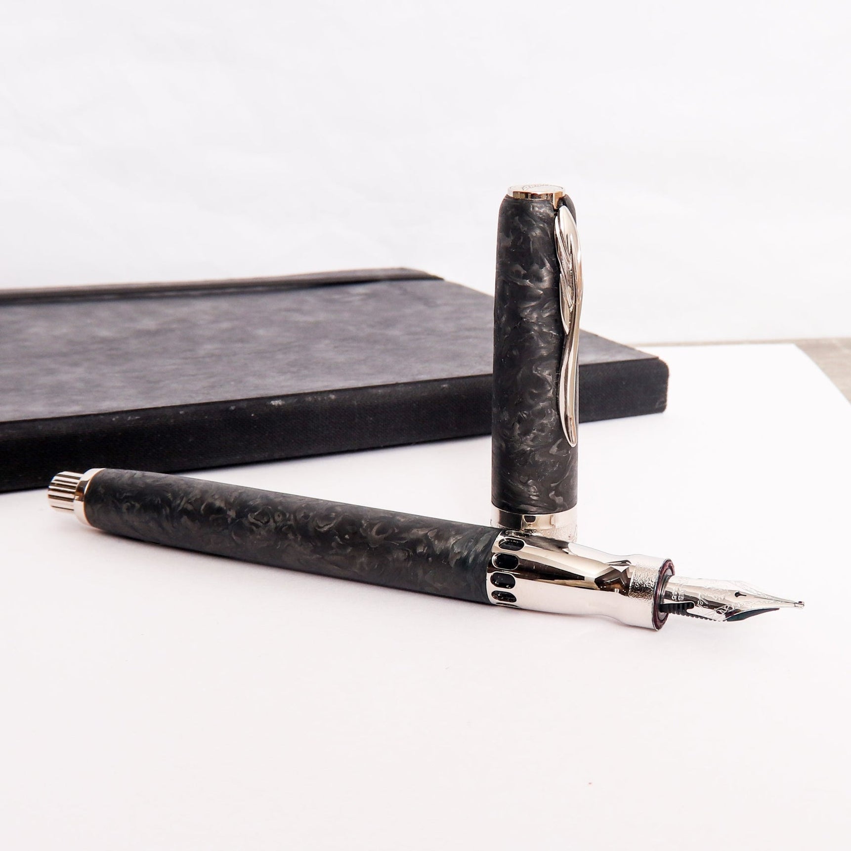 La Grande Bellezza Forged Carbon Fountain Pen - LAZADO