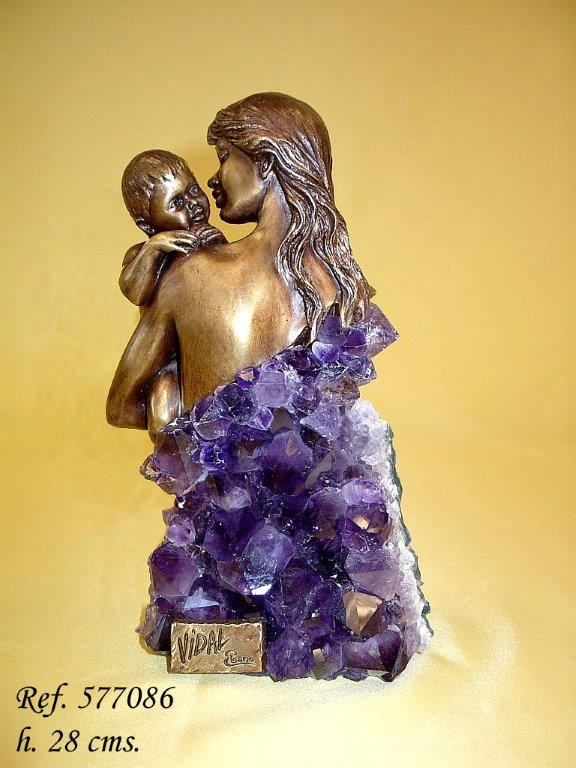 Maternal - Human sculpture with precious stones by Ebano - Alternate Angle