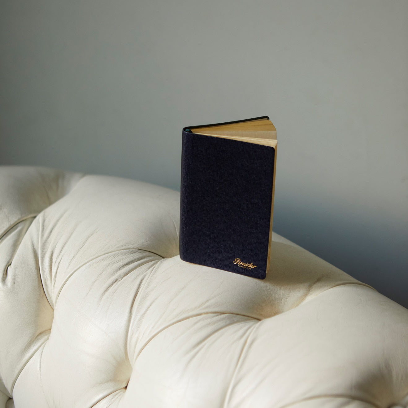 Notes Milano Leather Small - LAZADO