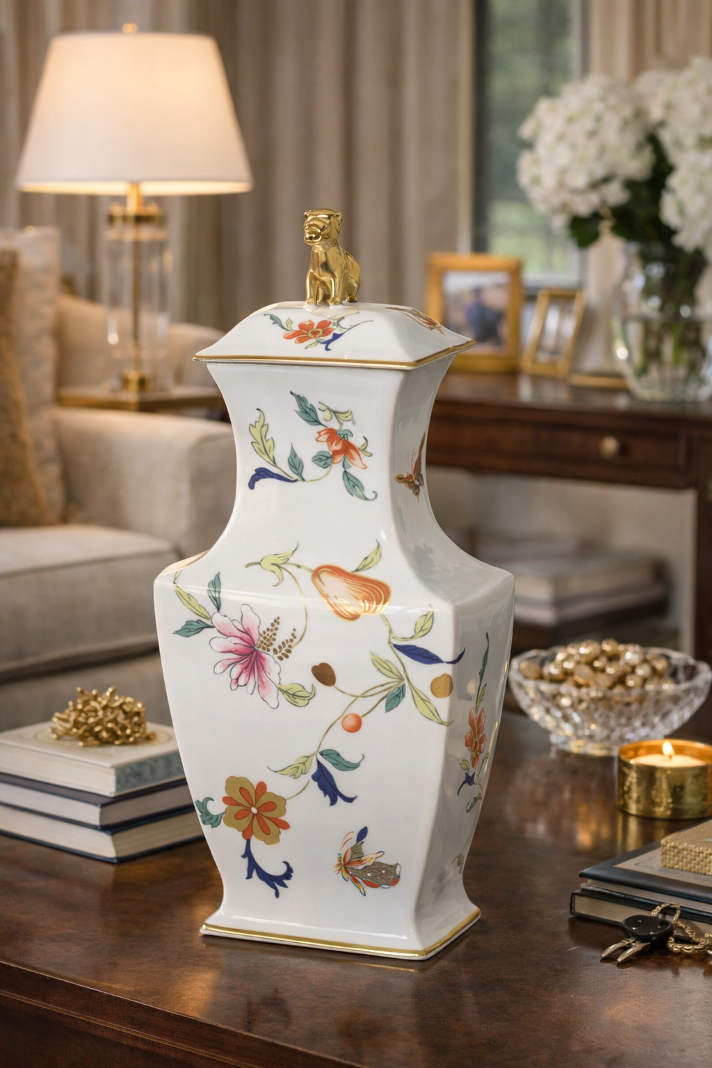 Small Oriental Pot by Vista Alegre - Alternate Angle