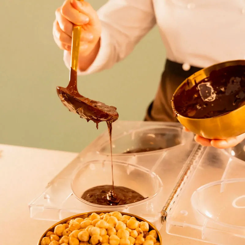 بيضة شوكولاتة داكنة بالبندق وملح البحر من تراباني 350 جم