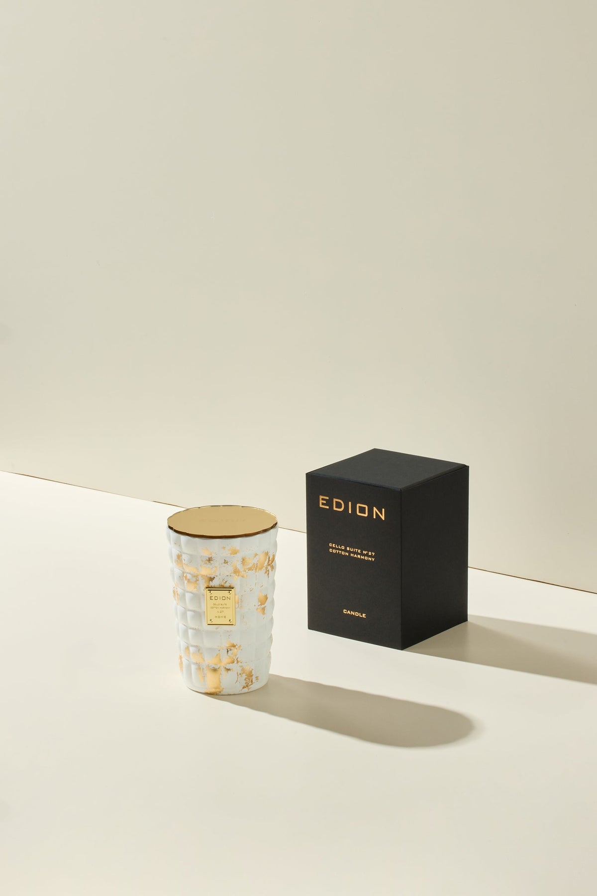 27 Cotton Harmony  Scented Candle by EDION - Set View
