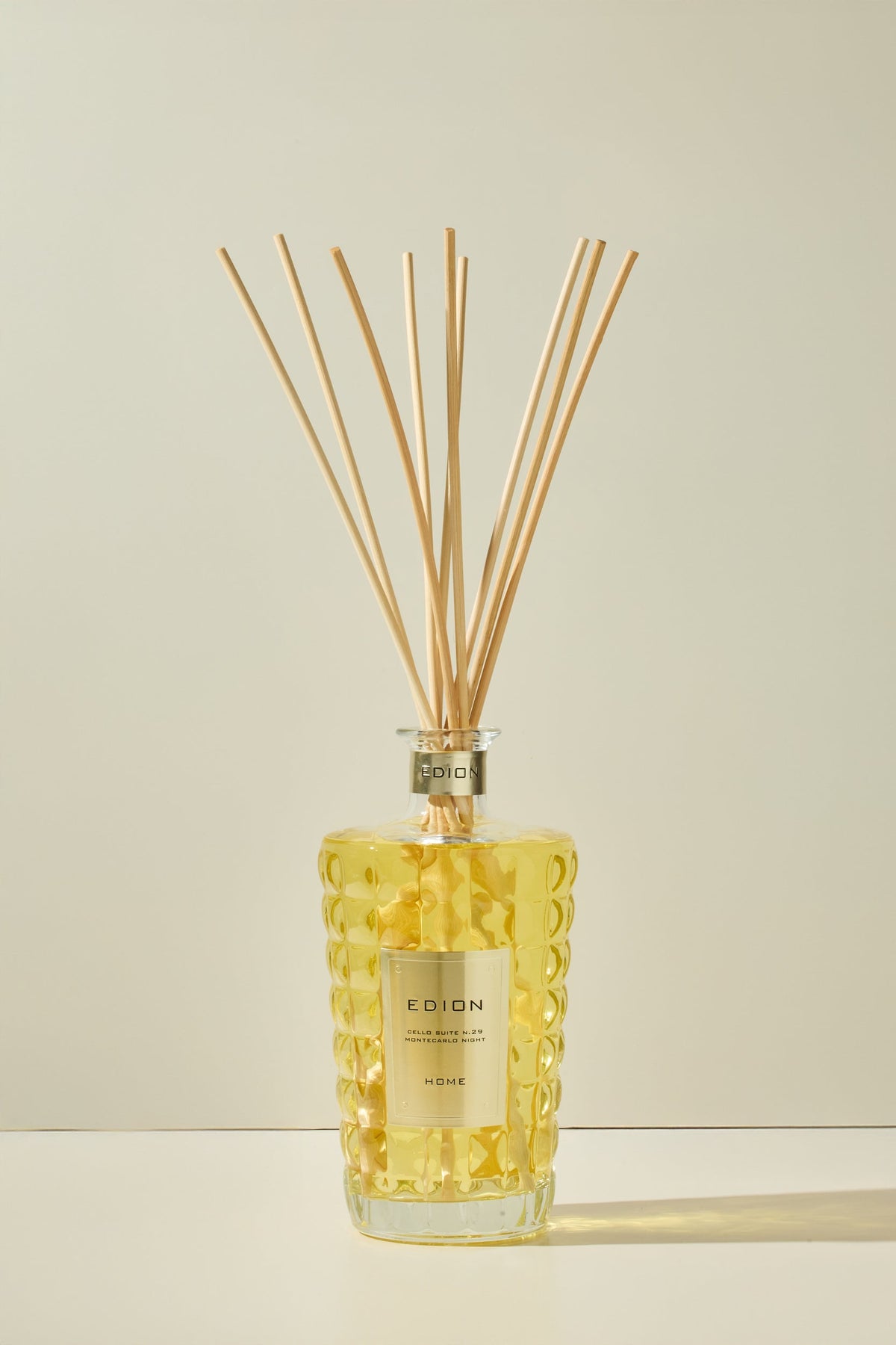 مونت كارلو نايت (Montecarlo Night)