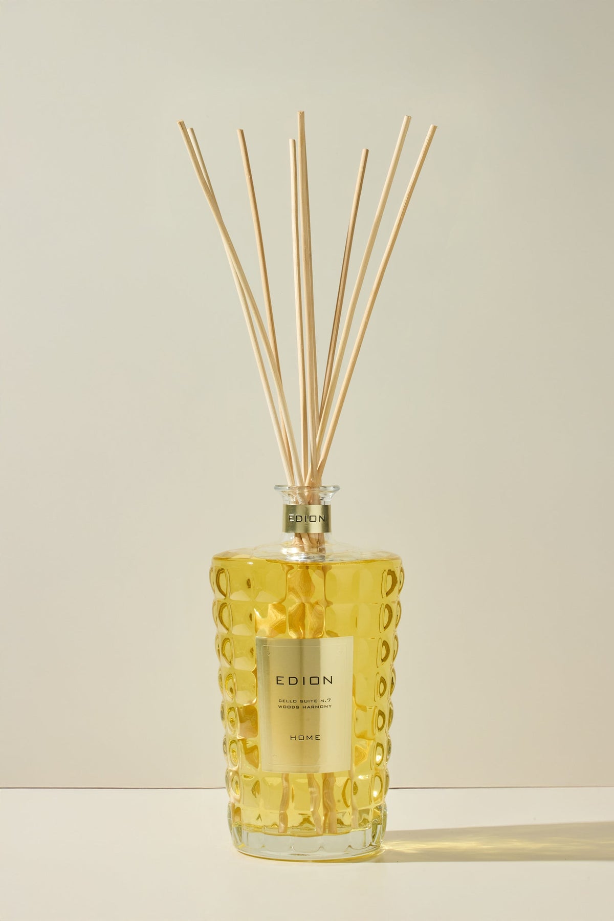 7 Woods Harmony  Diffuser by EDION - Package View