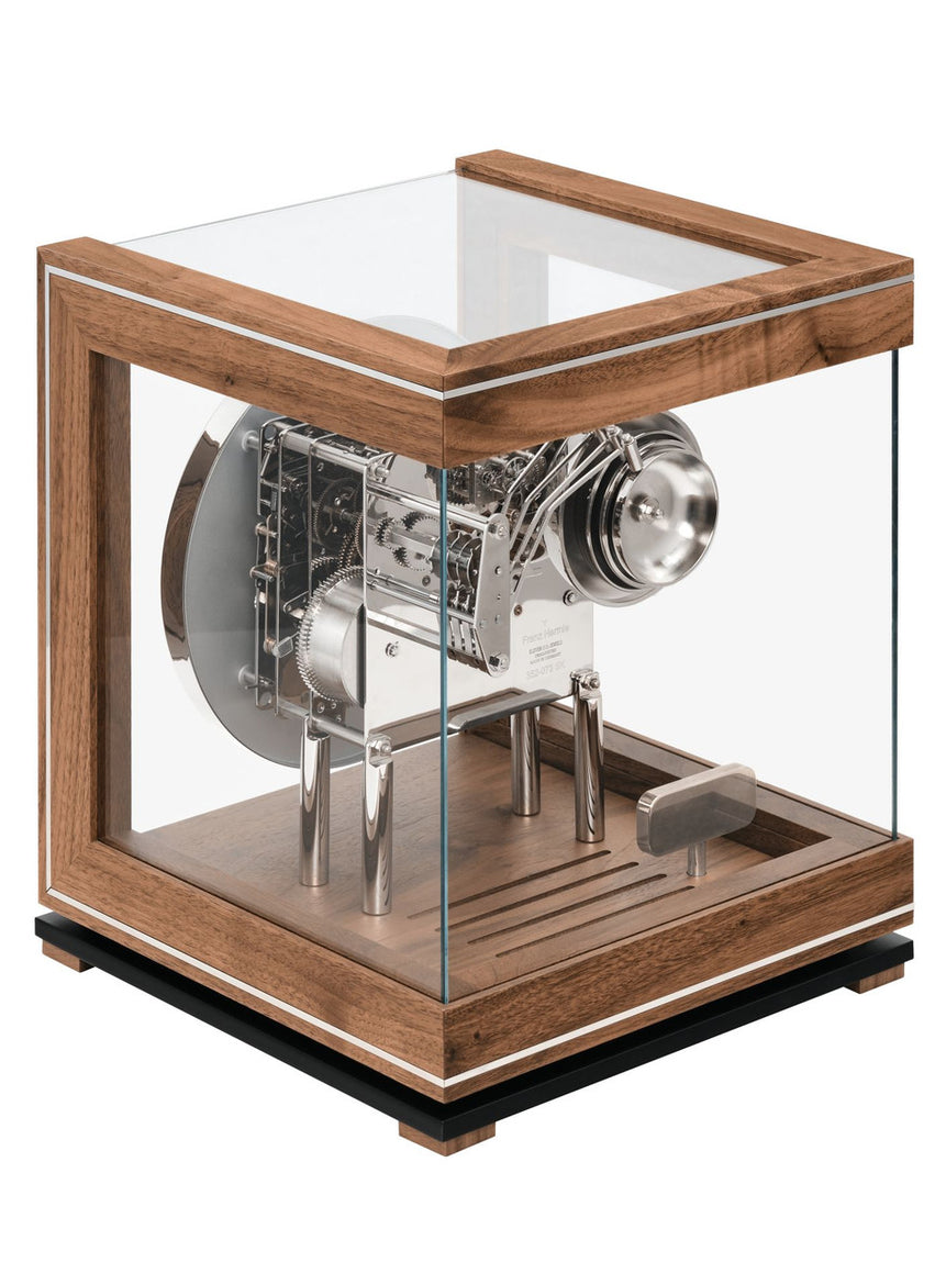 ساعة تقويم دائم Hermle – إصدار محدود