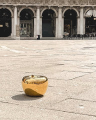 فازة منحوتة - مطلي ذهب  