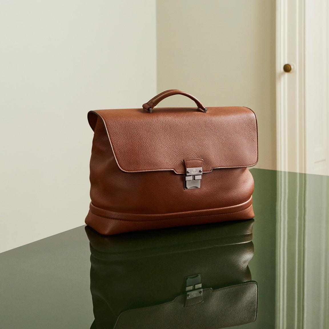 360 DOCTOR BRIEFCASE - LAZADO