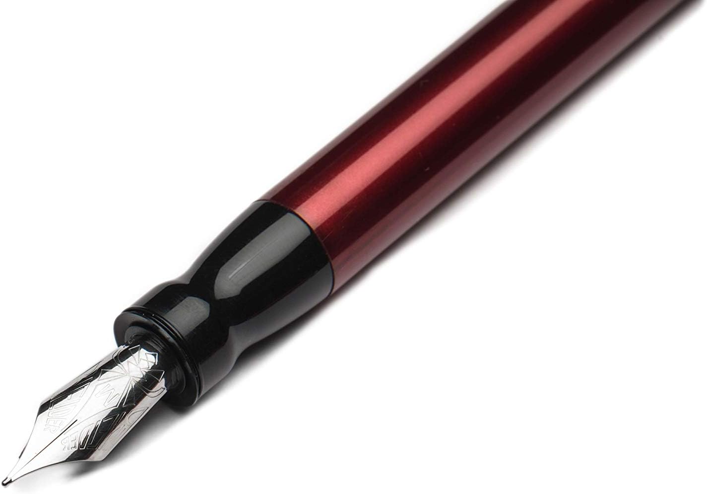 Full Metal Jacket Fountain Pen – Army Red by Pineider - Alternate Angle