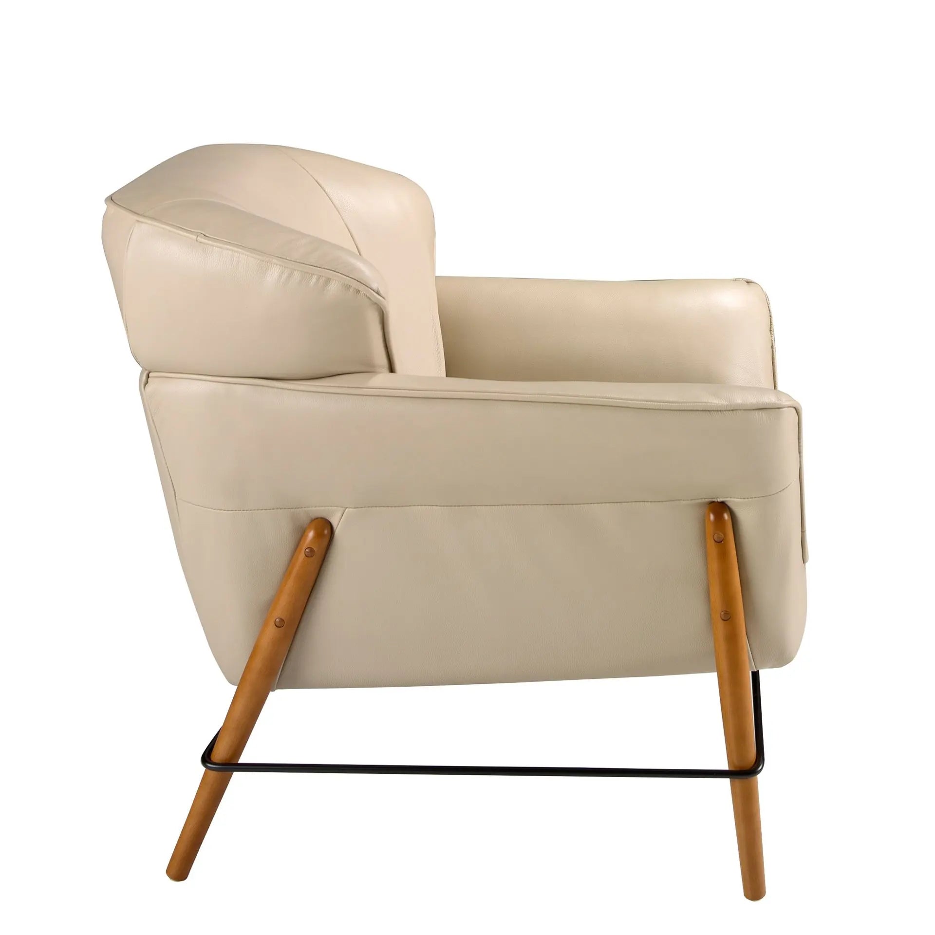 Sand leather armchair by Angel Cerdá - Detail View