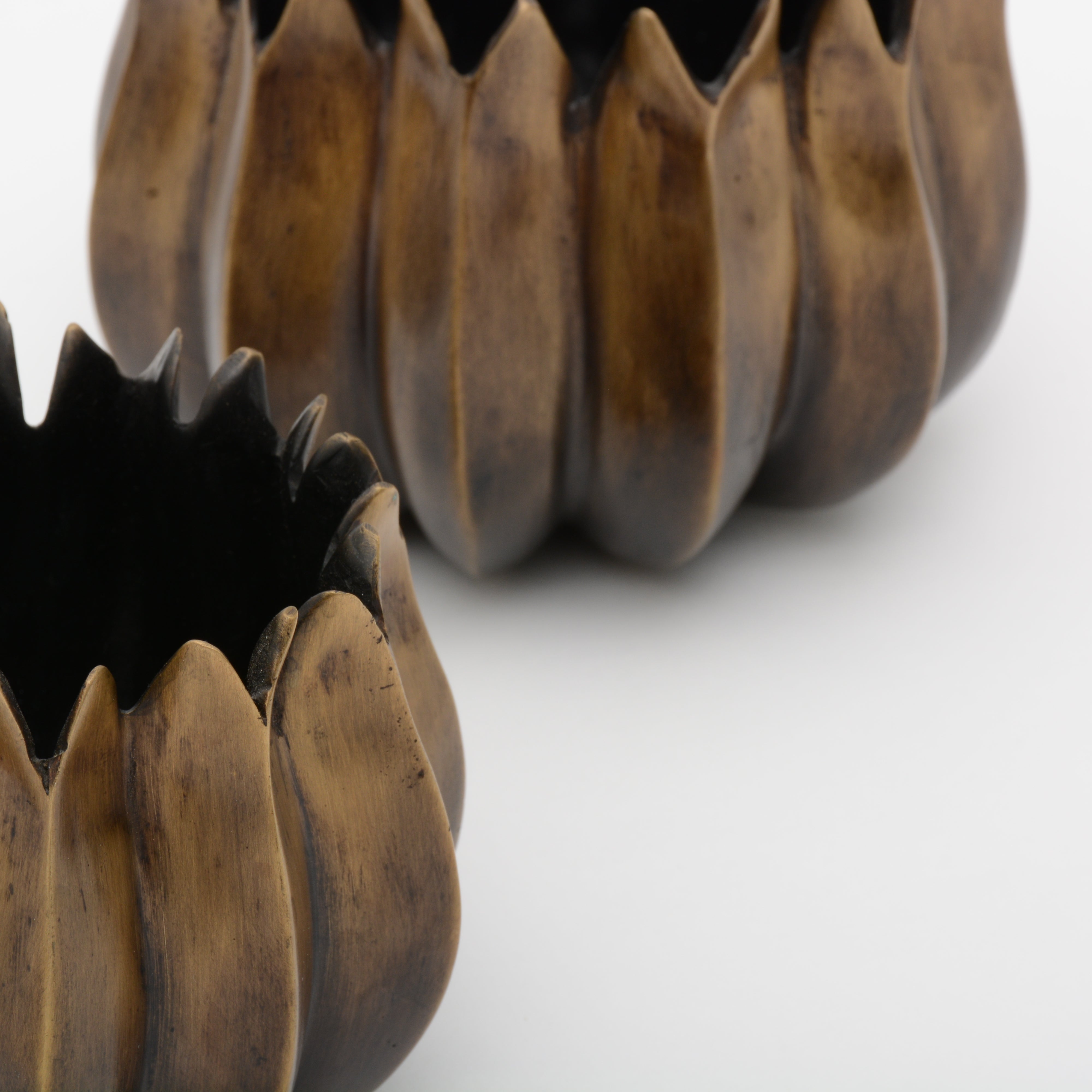 Haru Luxury Table Bowl – Antique Bronze