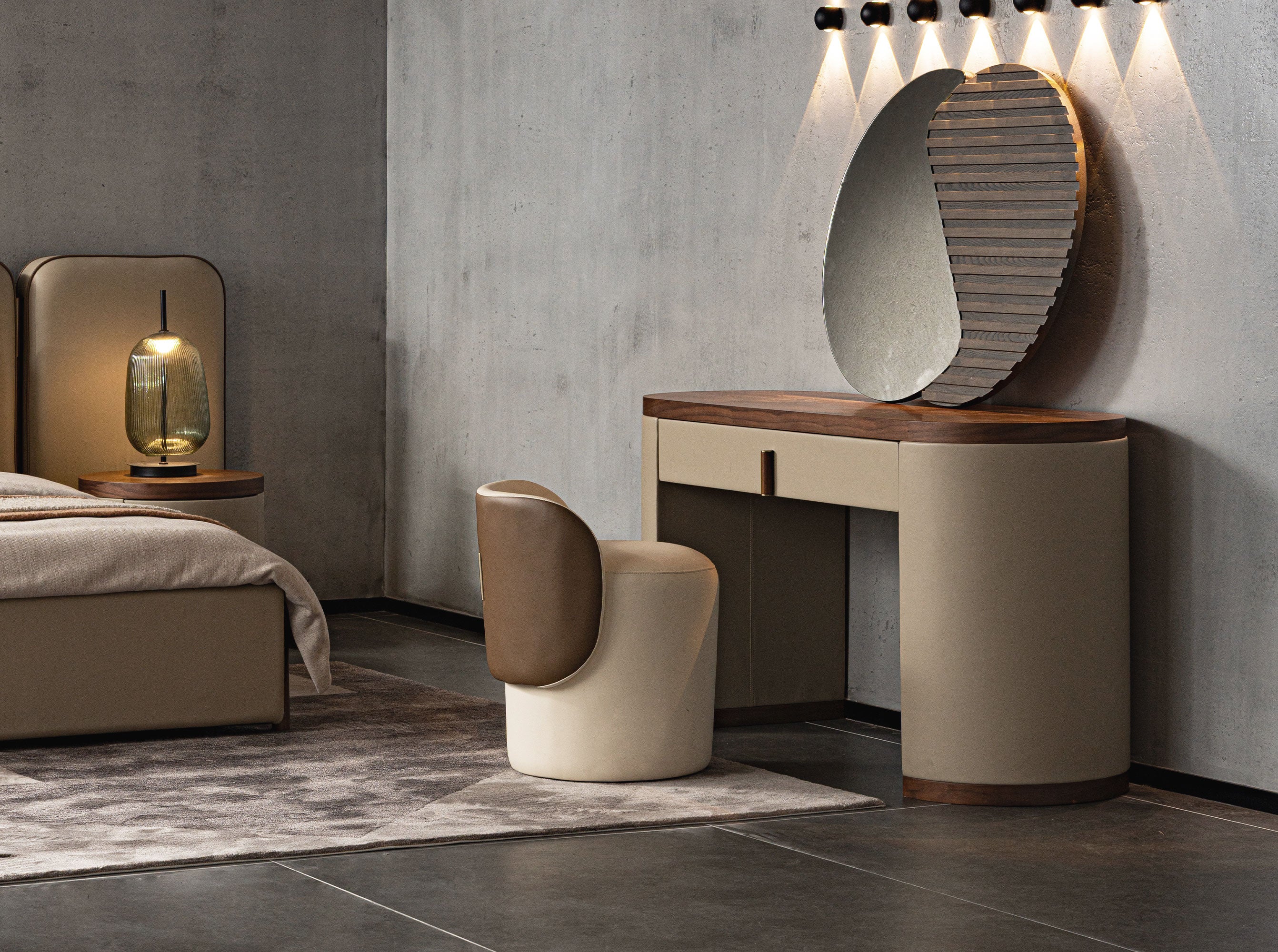 Dressing desk in faux leather, walnut and wood upholstered in mink-colored faux leather
