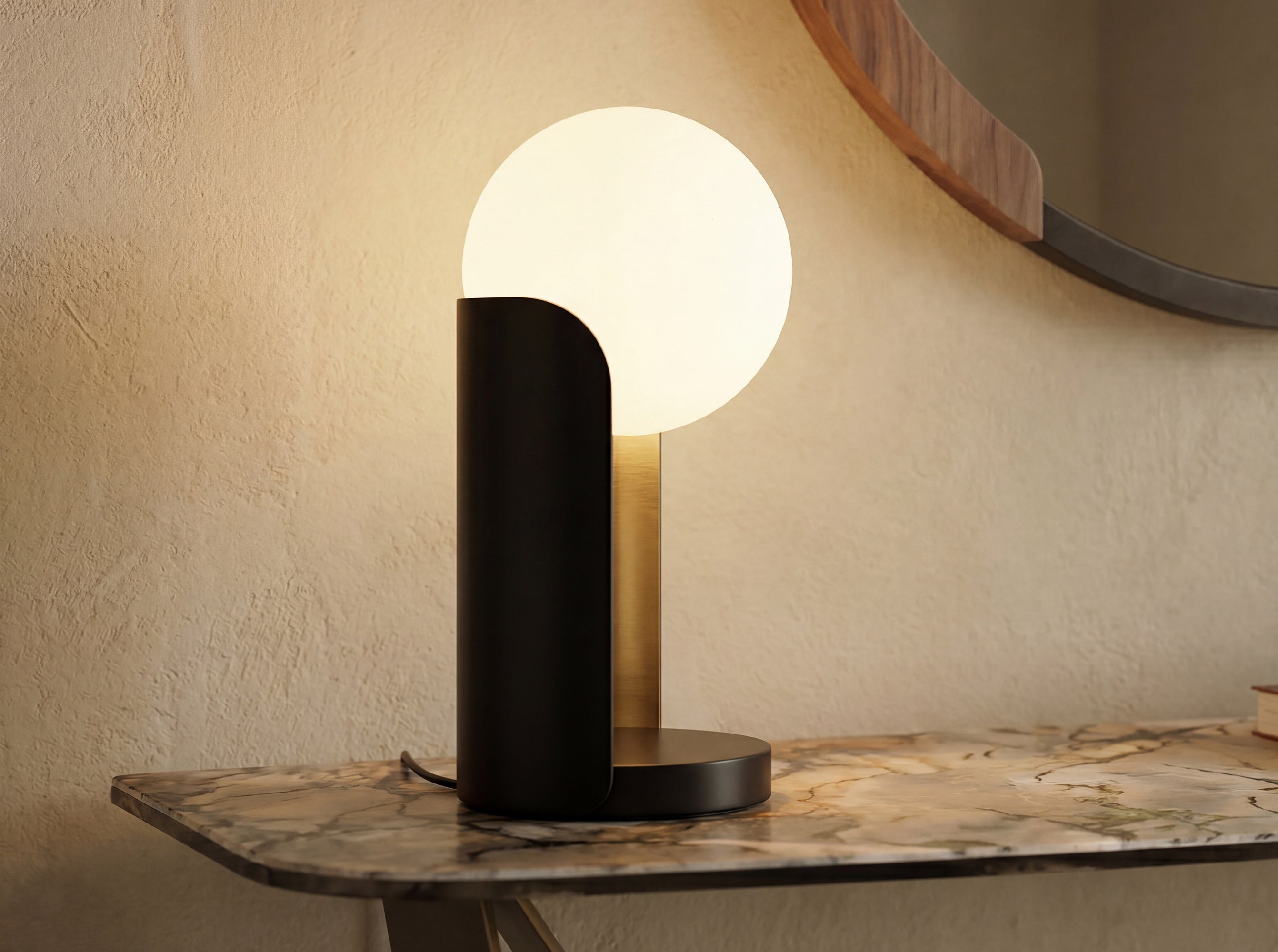 Table lamp in white glass and black steel