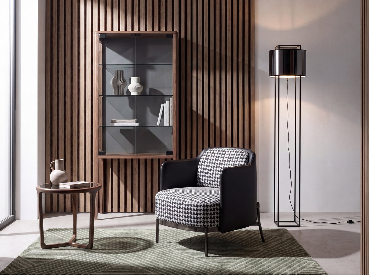 Floor lamp in black and glossy gold PVC and black steel