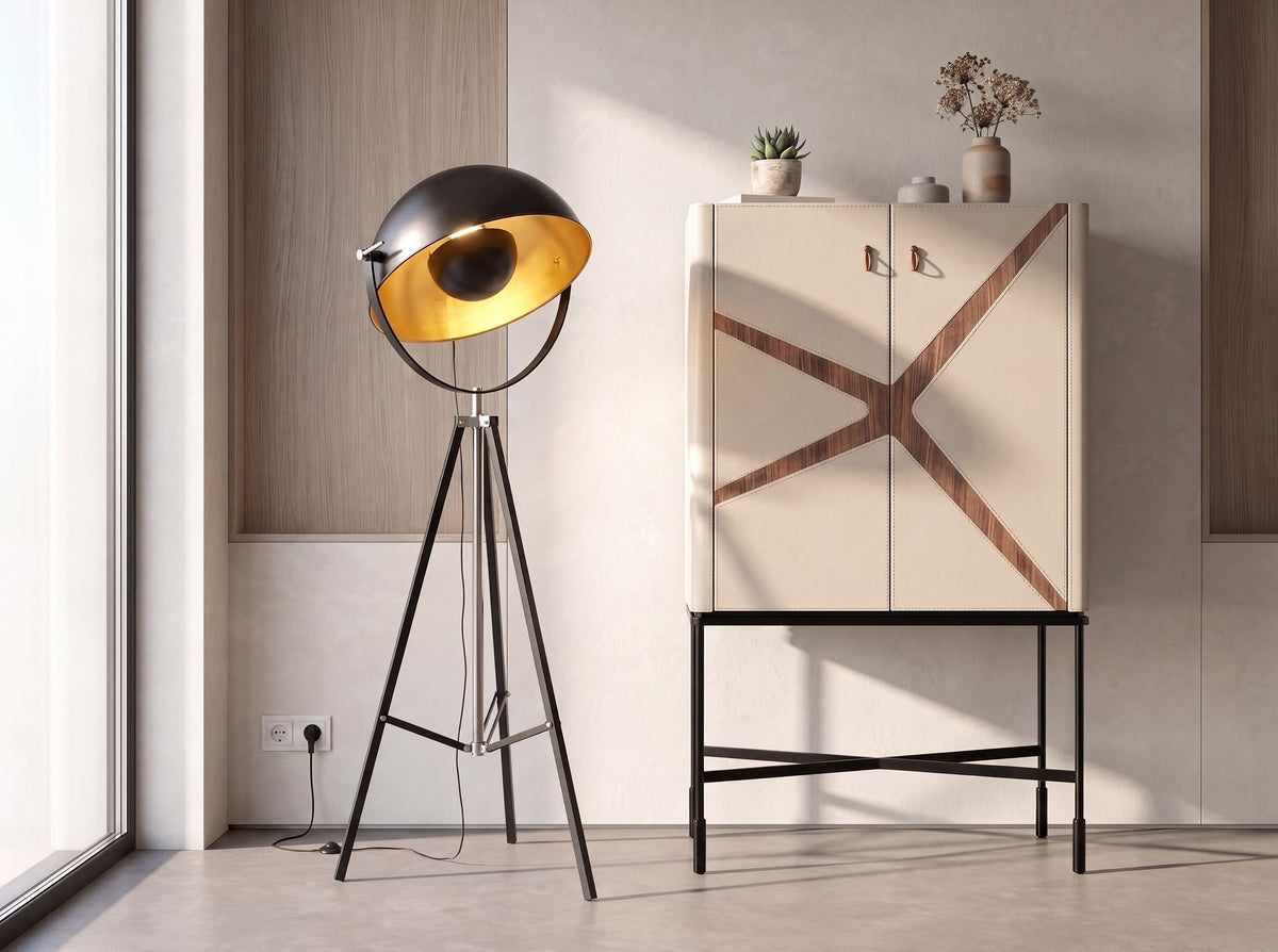 Floor lamp in black steel and polished gold steel