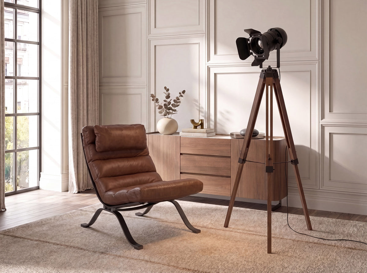 Floor lamp in black steel and walnut-coloured pine wood