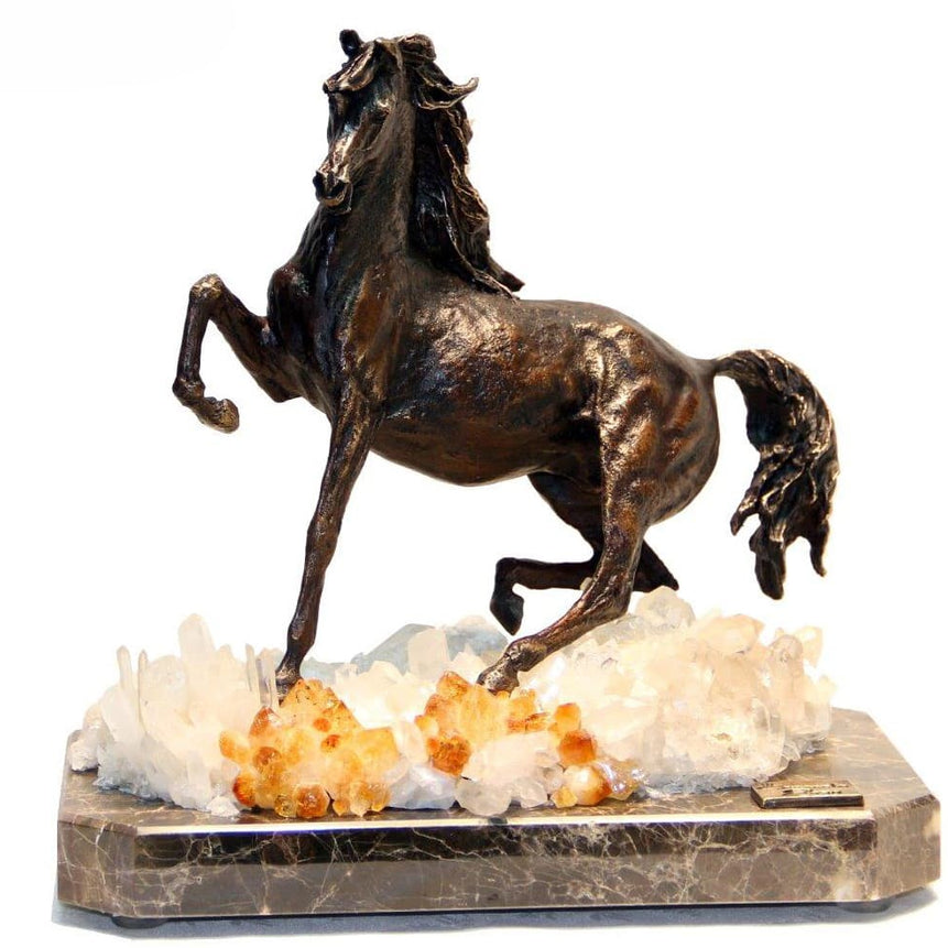 Alazan - Horse sculptures with precious stones - LAZADO