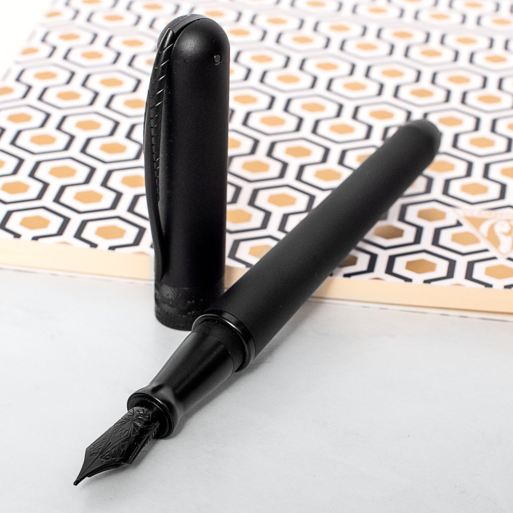 Avatar UR Black Matt Fountain Pen by Pineider - Package View