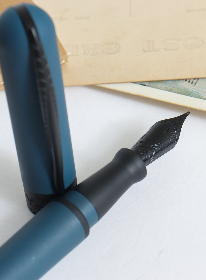 Avatar UR Black Matt Fountain Pen - LAZADO