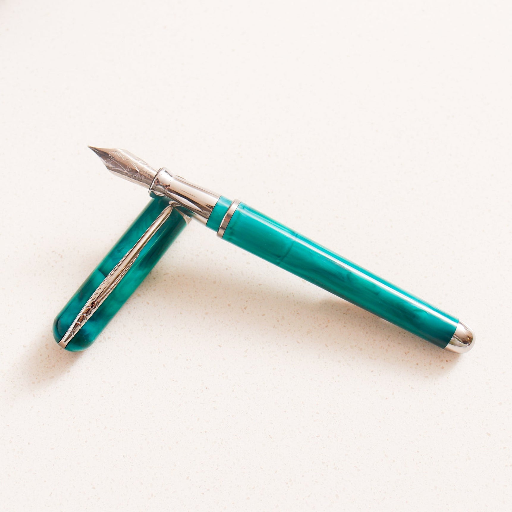 Avatar UR Fountain Pen - LAZADO
