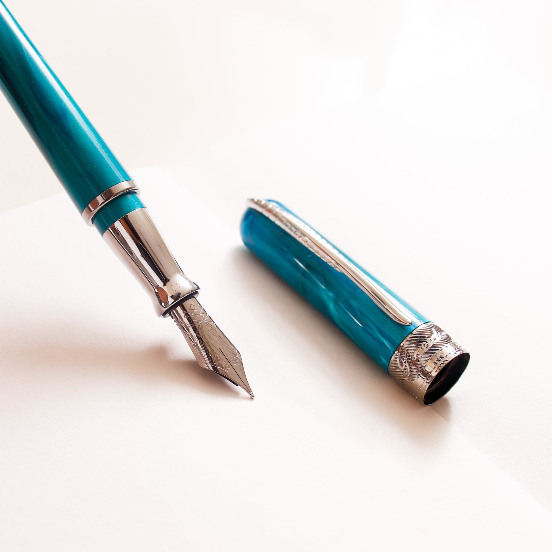 Avatar UR Fountain Pen - LAZADO