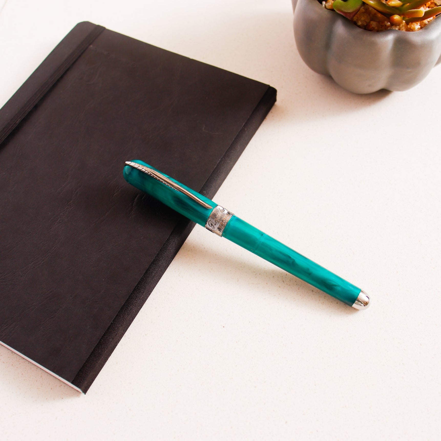 Avatar UR Fountain Pen - LAZADO