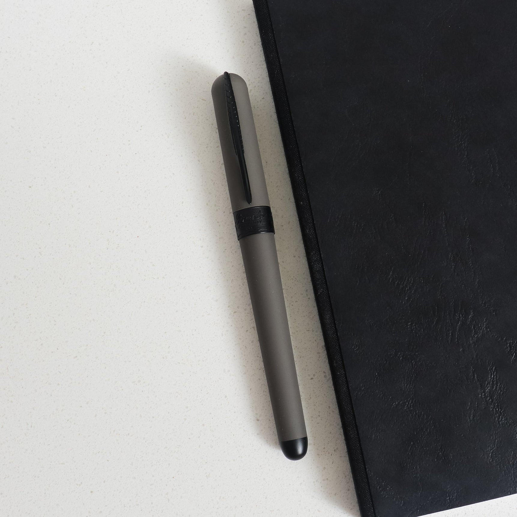 Avatar UR Matt Black Roller - LAZADO