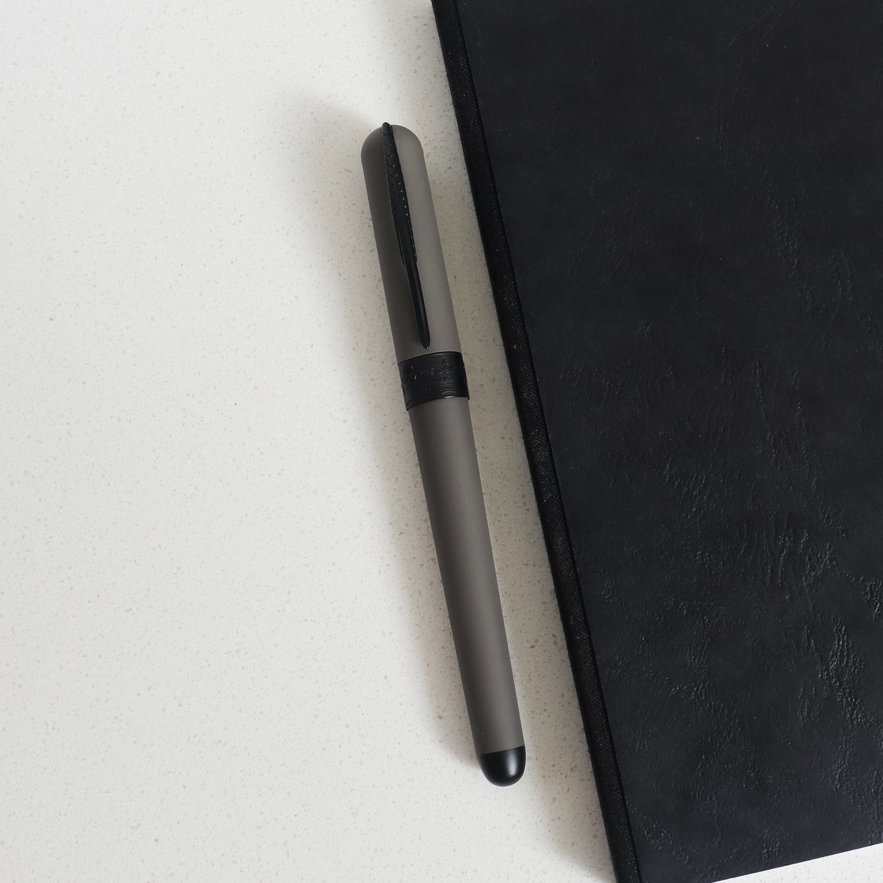 Avatar UR Matt Black Roller - LAZADO