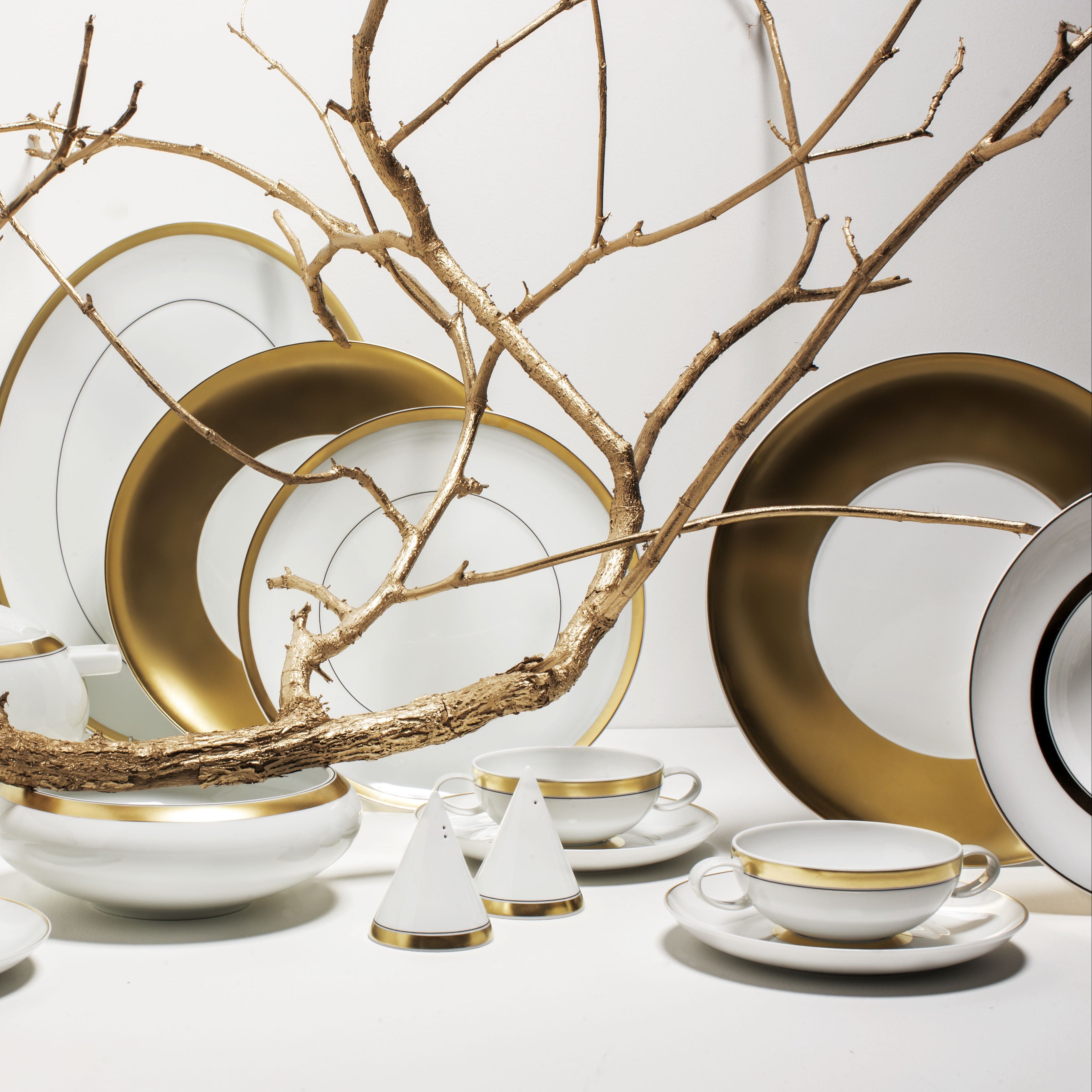 Domo Gold - طقم عشاء (خيارات متعددة)