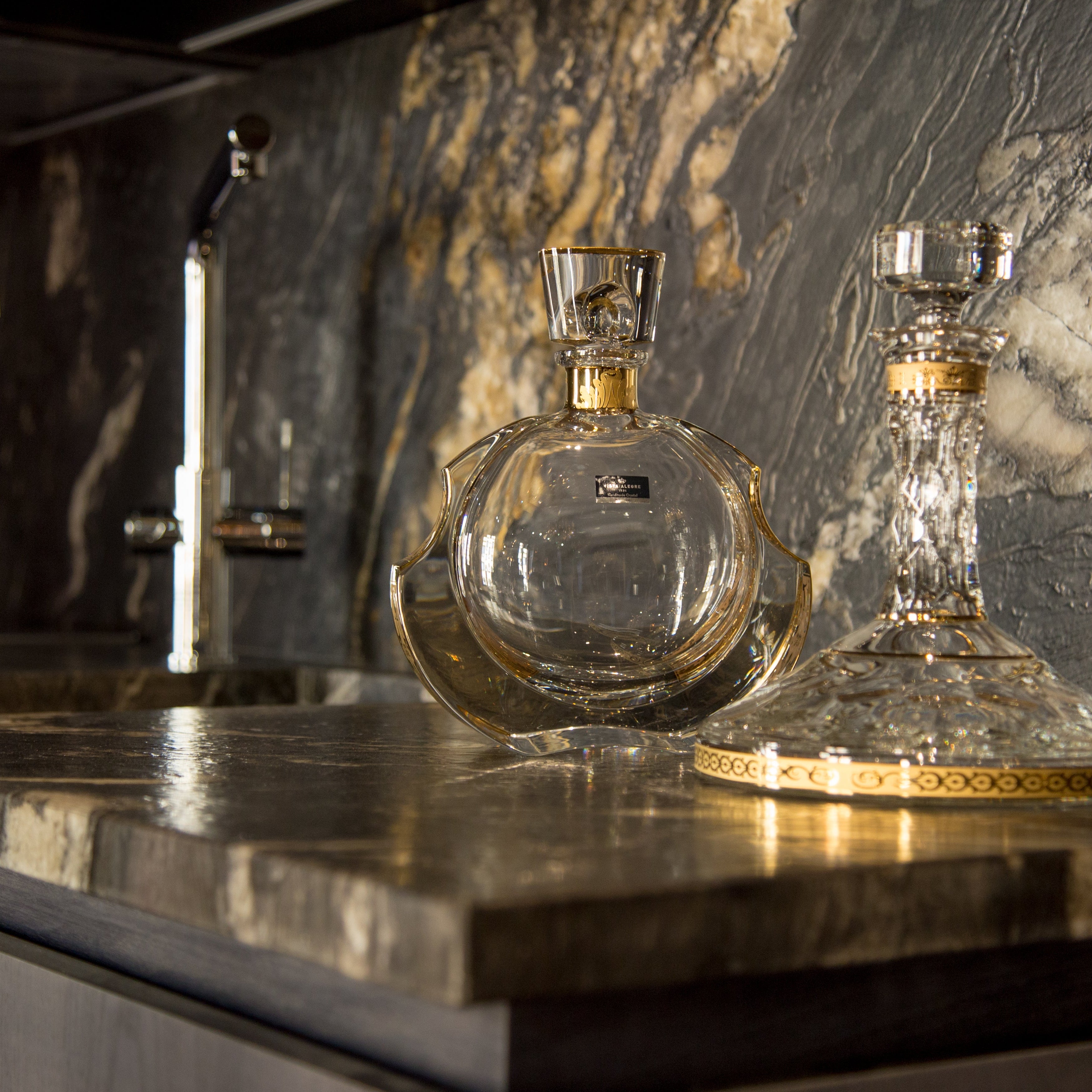 Case with bottle and 2 Cordials - LAZADO