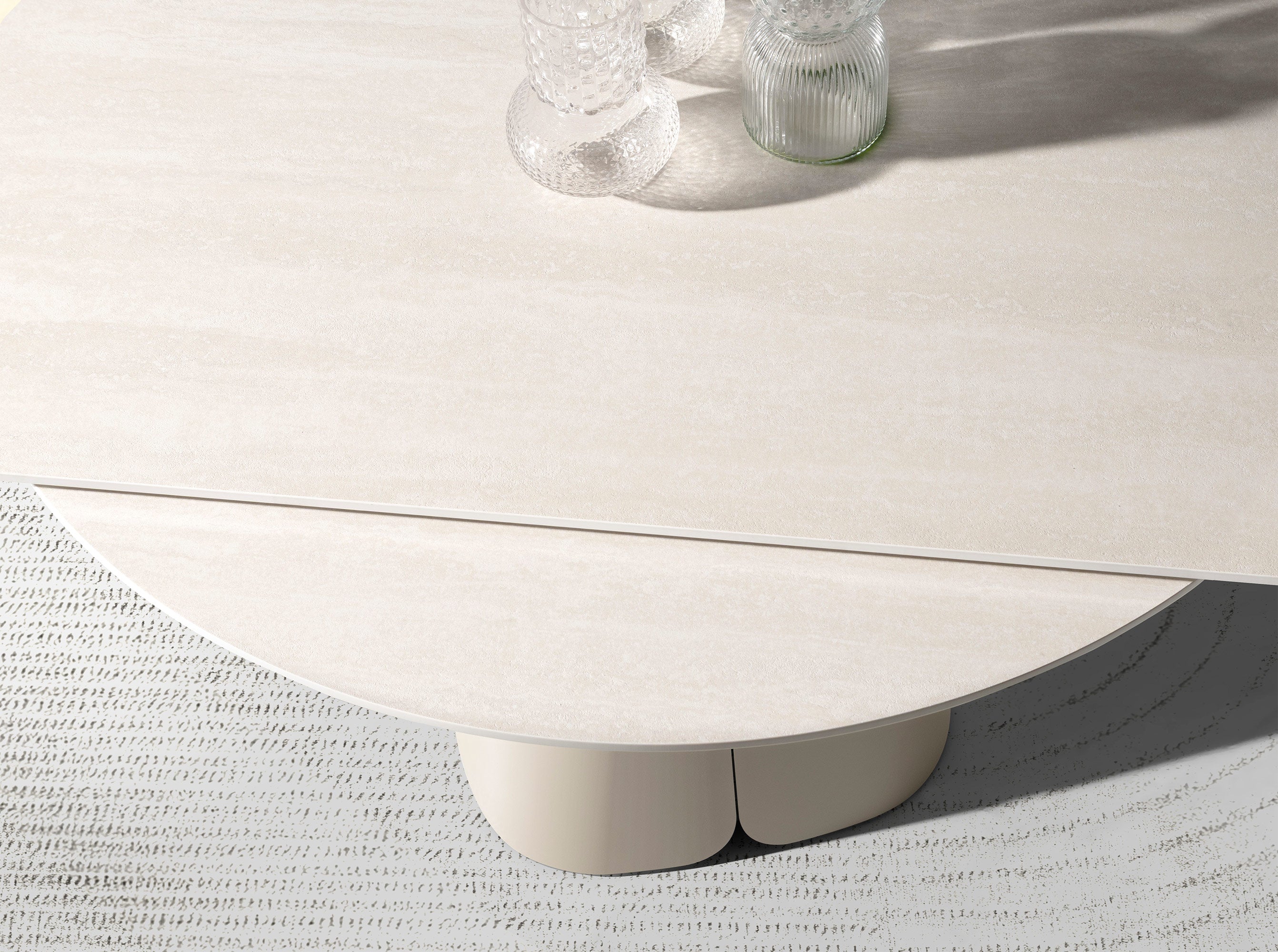 Extendable round dining table in porcelain marble and sand-coloured steel