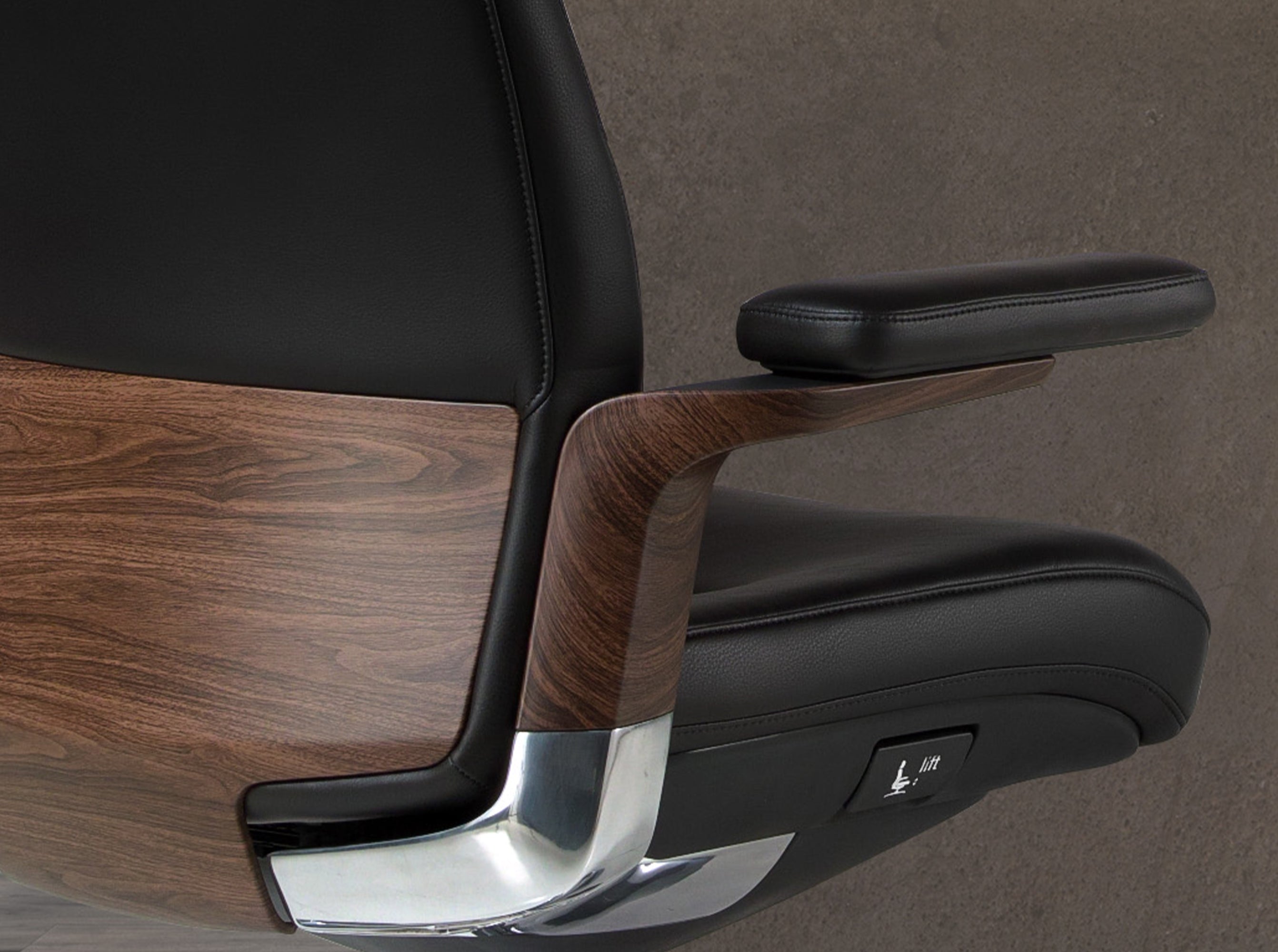 Black leatherette Swivel Office Chair