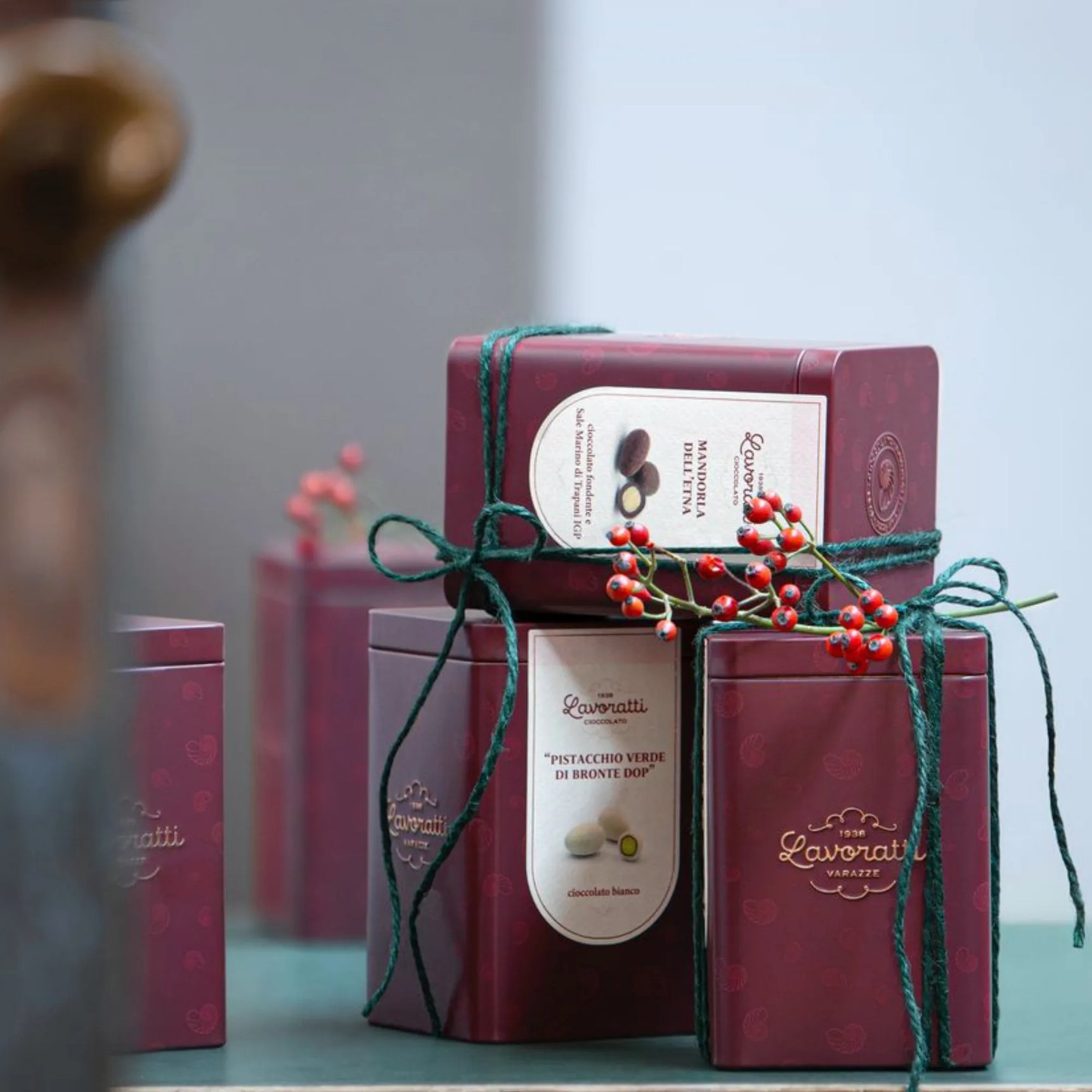 FIGS COVERED IN DARK CHOCOLATE 200g