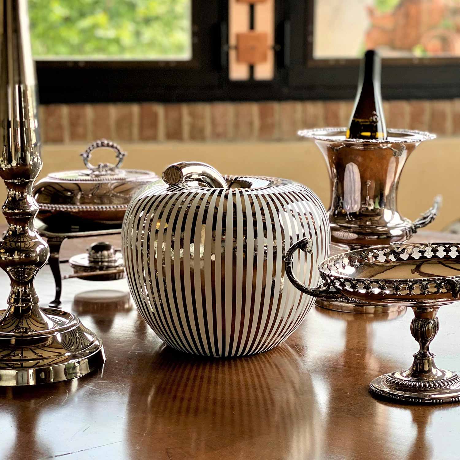 Eva Luxury texture WHITE platinum strips large - LAZADO