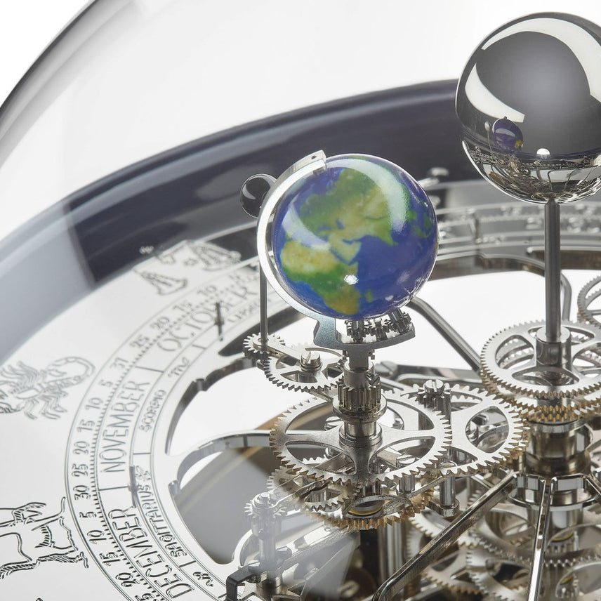 ساعة هيرمل تيلوريوم 11 الفلكية بقاعدة زرقاء