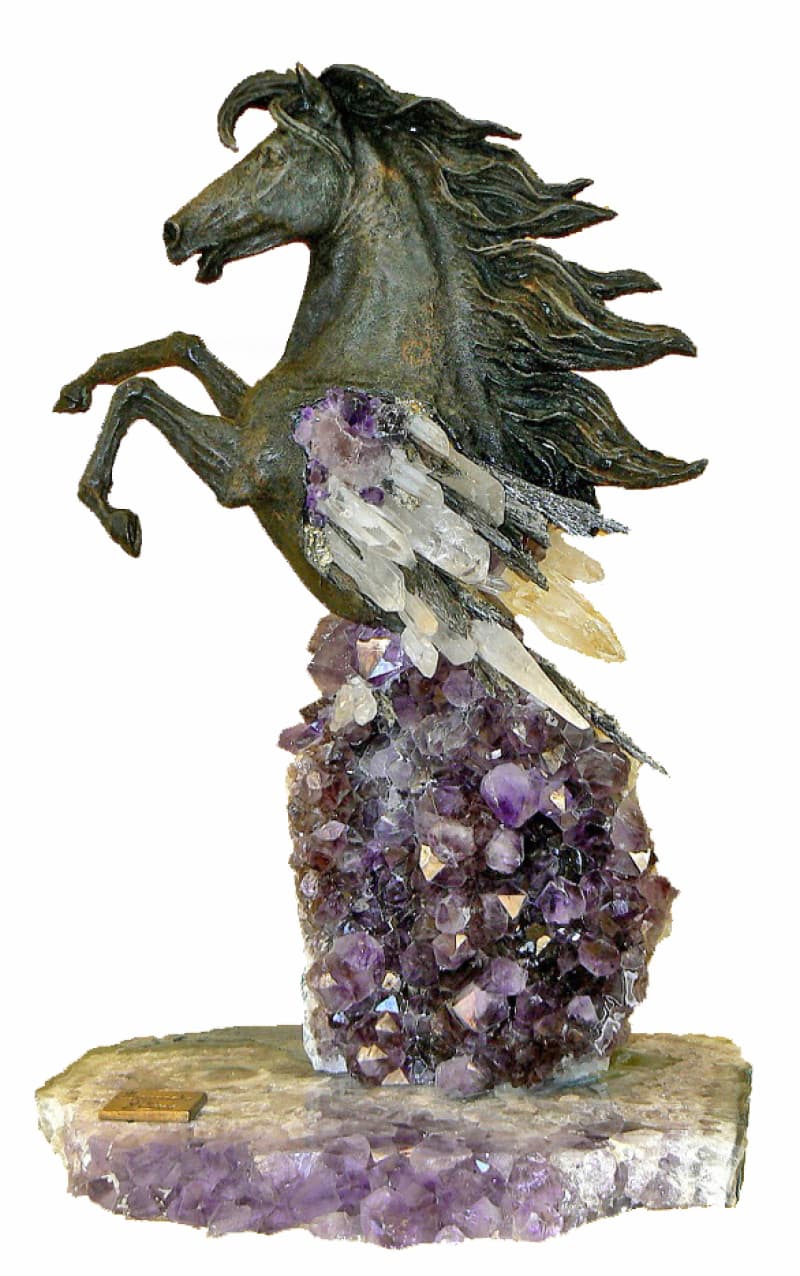 Hierarchy horse - Horse sculptures with precious stones - LAZADO