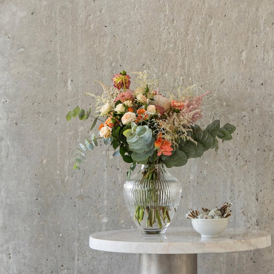 حديقة الكريستال - مزهرية ايريس