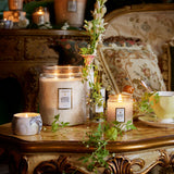 JASMINE MIDNIGHT BLOOMS - LUX JAR CANDLE 1.25KG by VOLUSPA - Close-up