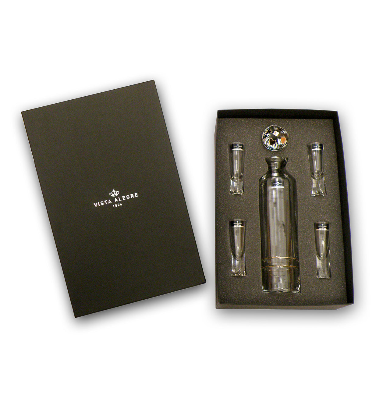 Naipes - case with vodka decanter and 4 shots - LAZADO