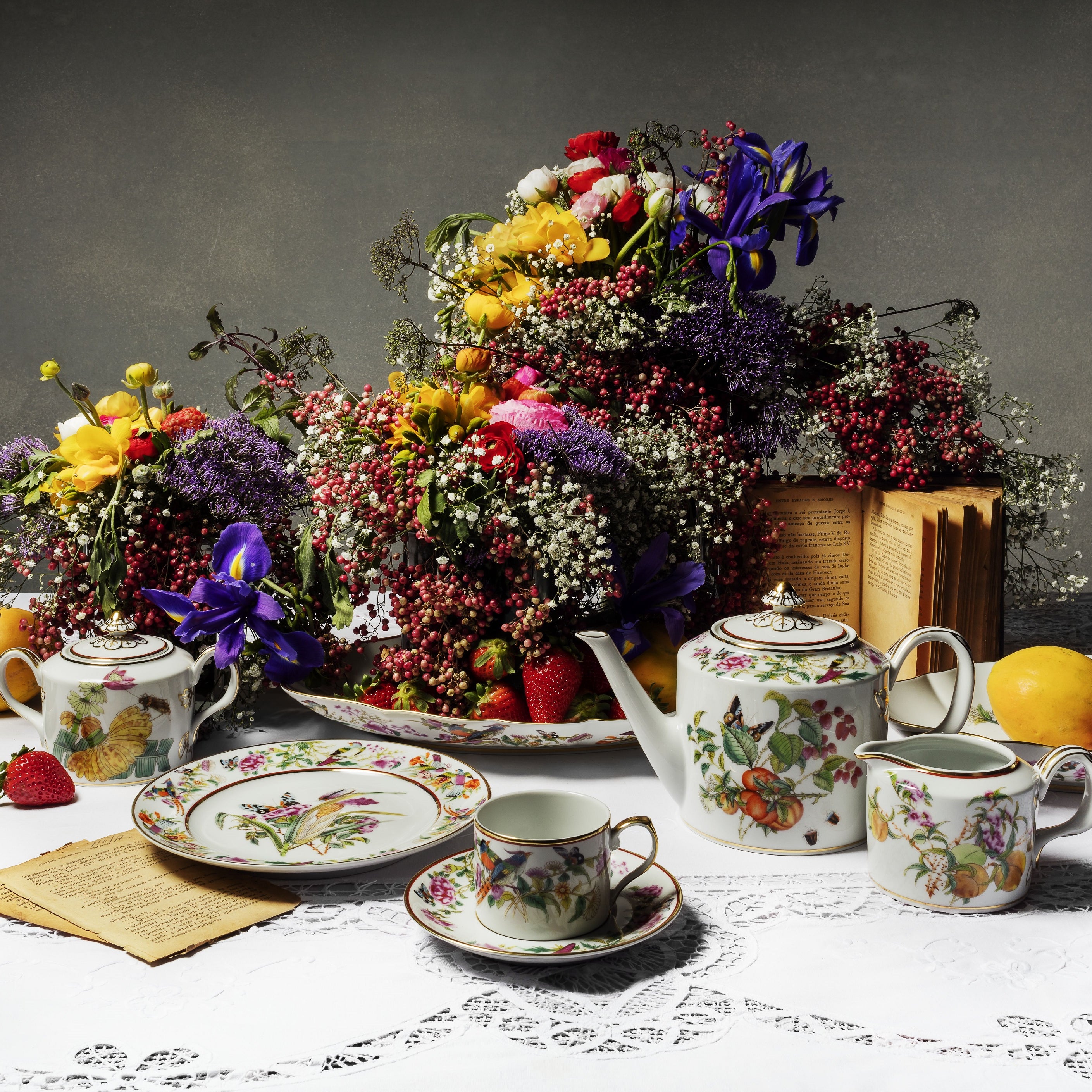 Paço Real - Coffee Cup and Saucer Flowers - LAZADO