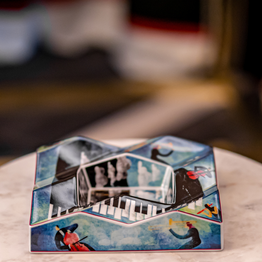 Square Ashtray - Fur Beethoven - LAZADO